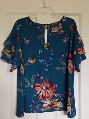 Luxology Teal Floral Keyhole Top